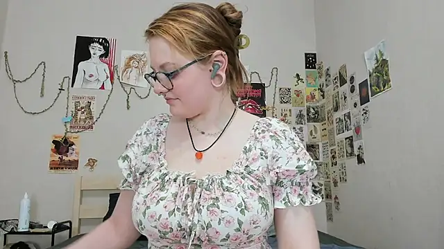 WonderConnie1 live