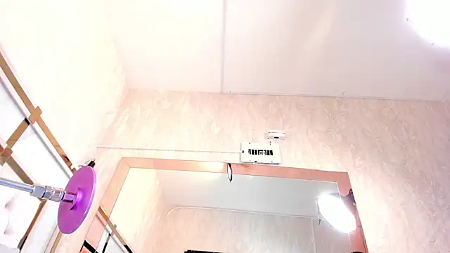 Victoriaa_millers live