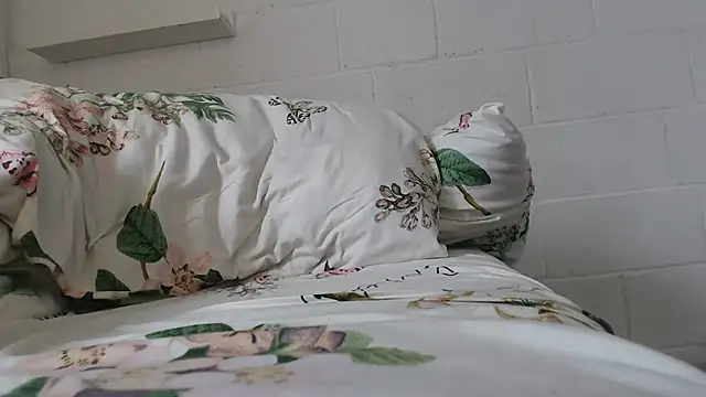 Amber__Fox live