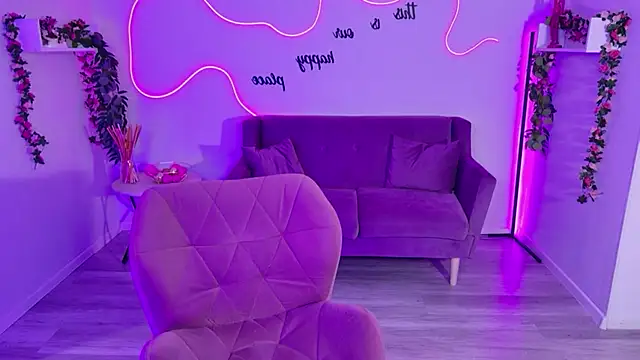 AuroraBabyDoll live