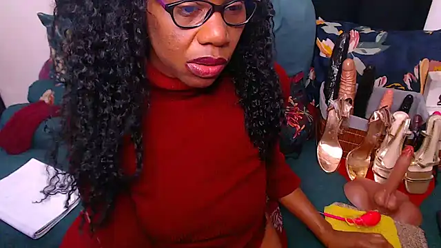 sexybootylicious live