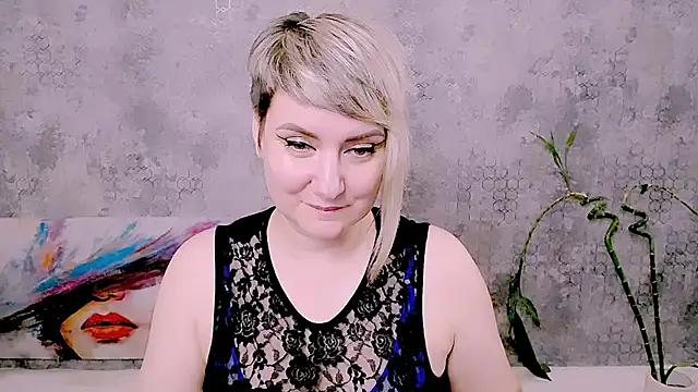 Djullia live