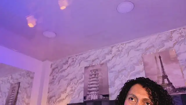 kiara-belle live