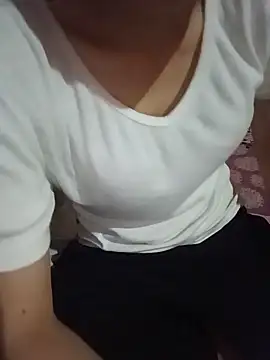 Hilary-123 live