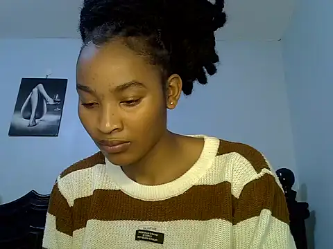 cute-alexis live