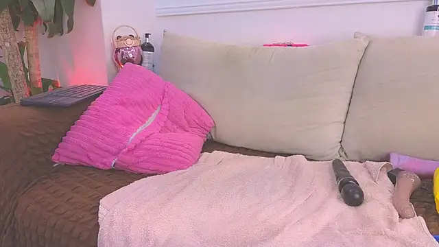 Daisy_Price live
