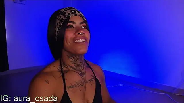 Canela_Osada_ live