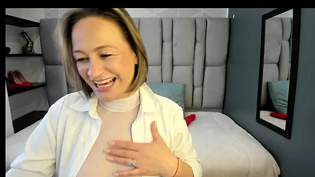 Charlot_milf live