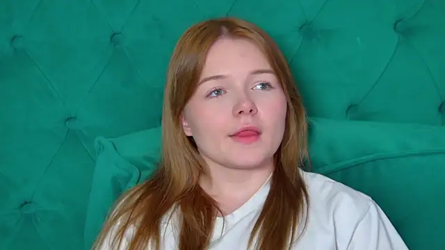 ElinaVale live