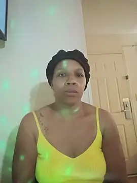 NAOMIdaFreakXXXXX live