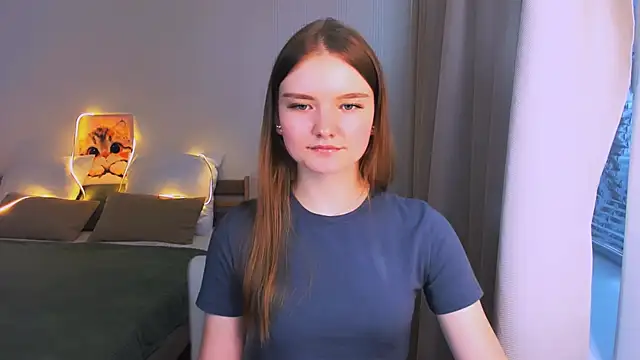 LookEva profile