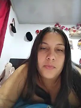 esmeralda_jadees live