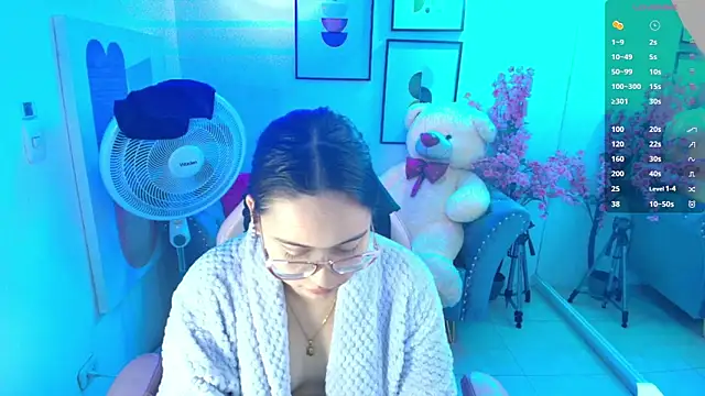 Shady_bug live