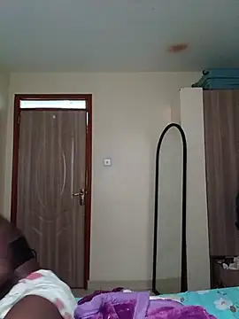 Beee25 live