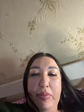 Naughtbaby_2025 live