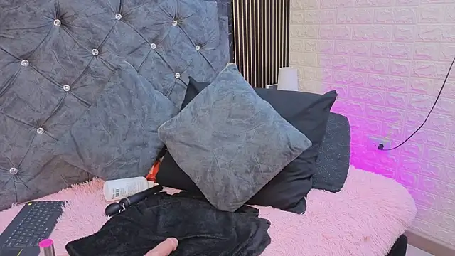 AlexandraNoxx live