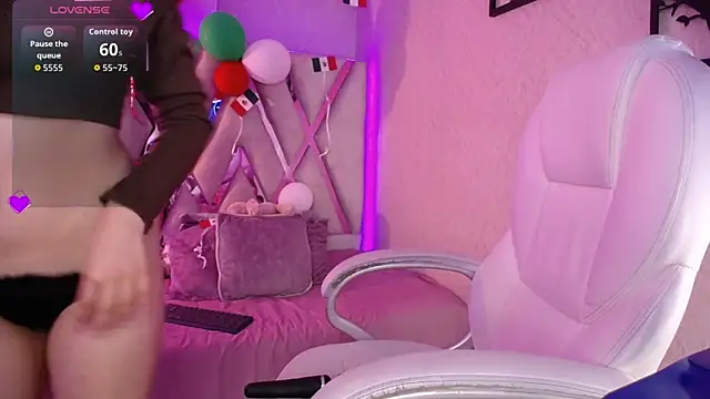 Madyson_Hill live