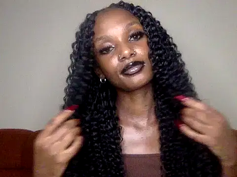 mavelous_mia live