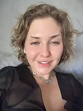 KellyKeler live