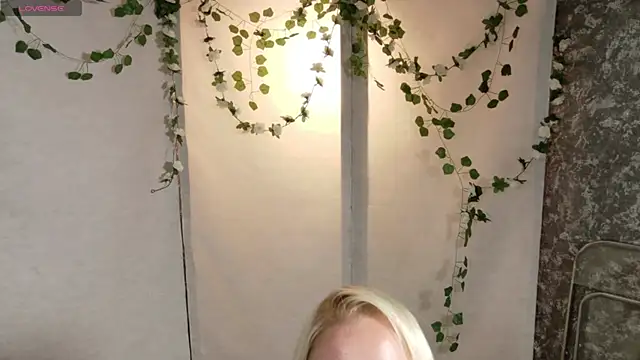 AlexiaWonder live