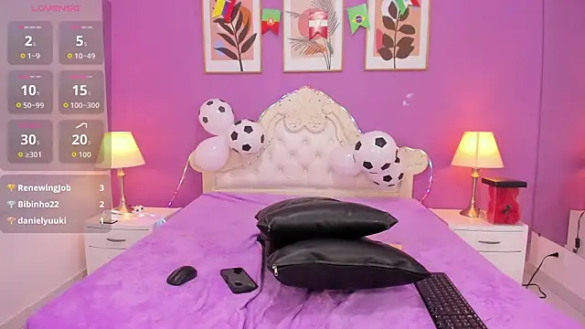 YayaQueen live