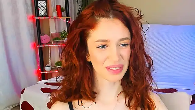 ChristinaConteeree live