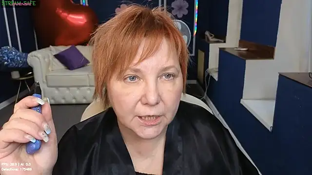 Kira_Kenett live