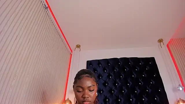 DahianaLopez_ live