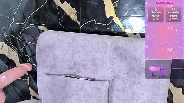 abby_blond1 live