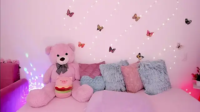 Zara_uwu_ live