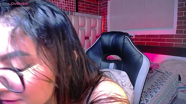 kriss_sweetboobs10 live