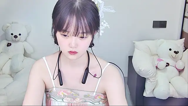 Evil-Bunny007 live