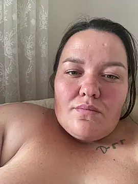 SunnyLeila2101 live