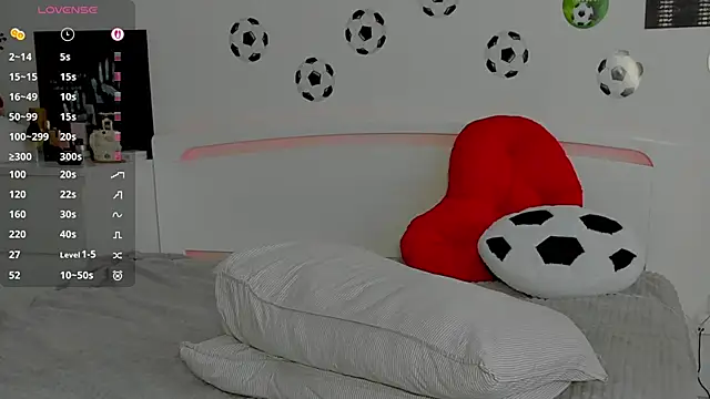 Andrea_Blossom live