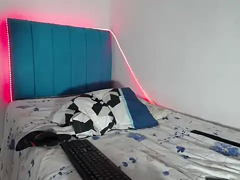 Madisson_joness1 live