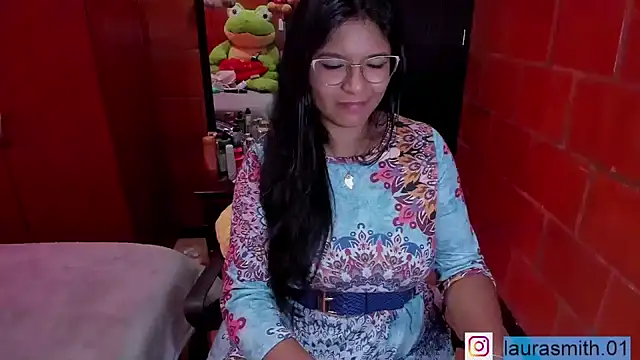 laura_smith0 live