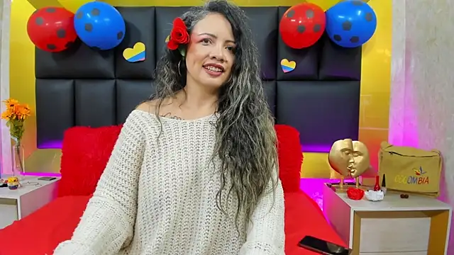 Charlotte_monnroe live