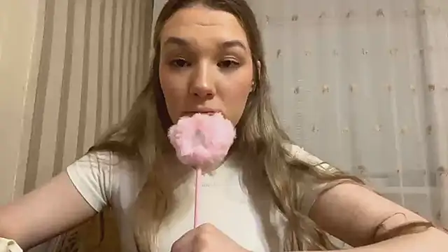 AminaGirl live