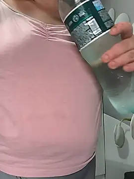 jusichka live