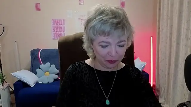 Rosette_Pricky live