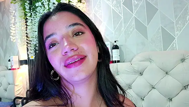 Zaira_bonny live