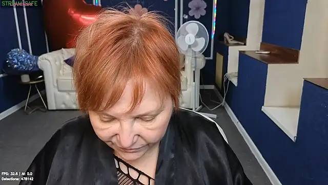 Kira_Kenett live