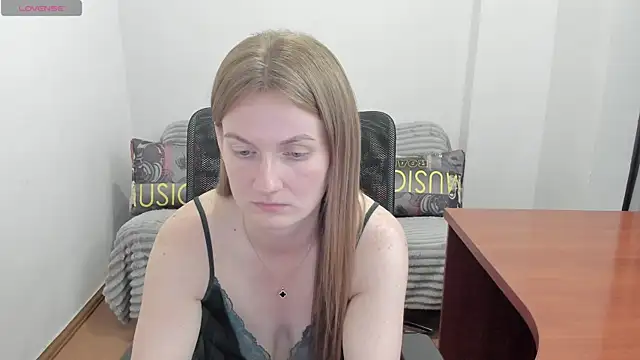 Alisha_Skyes live