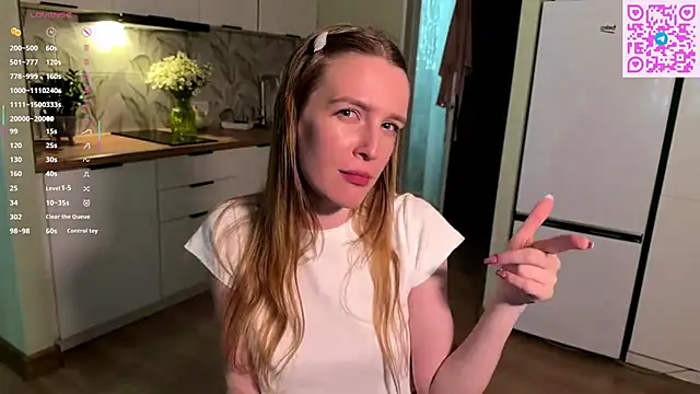 oopsnaked live