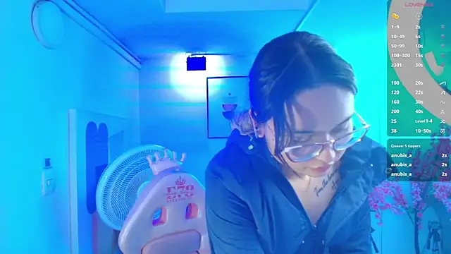 Shady_bug live