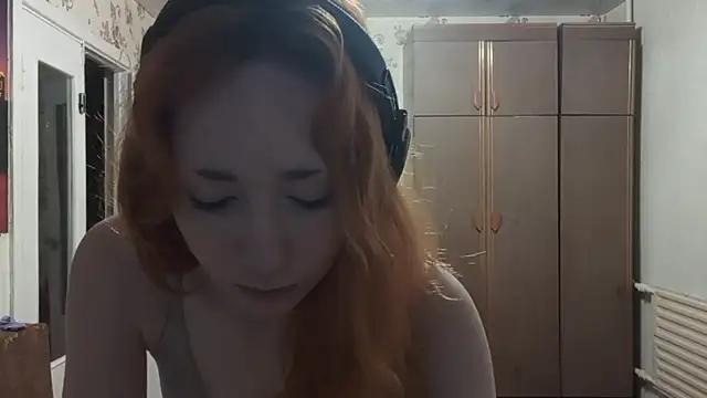 YaniraHeneisen live