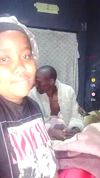 ChubbyMidgetxxx19 live