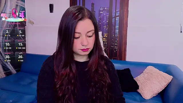 Eva_Roussell live
