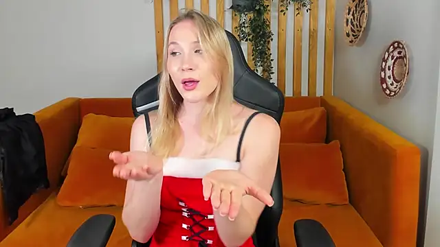 ElaraVoltage live