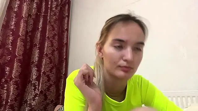 ReathaKiss live